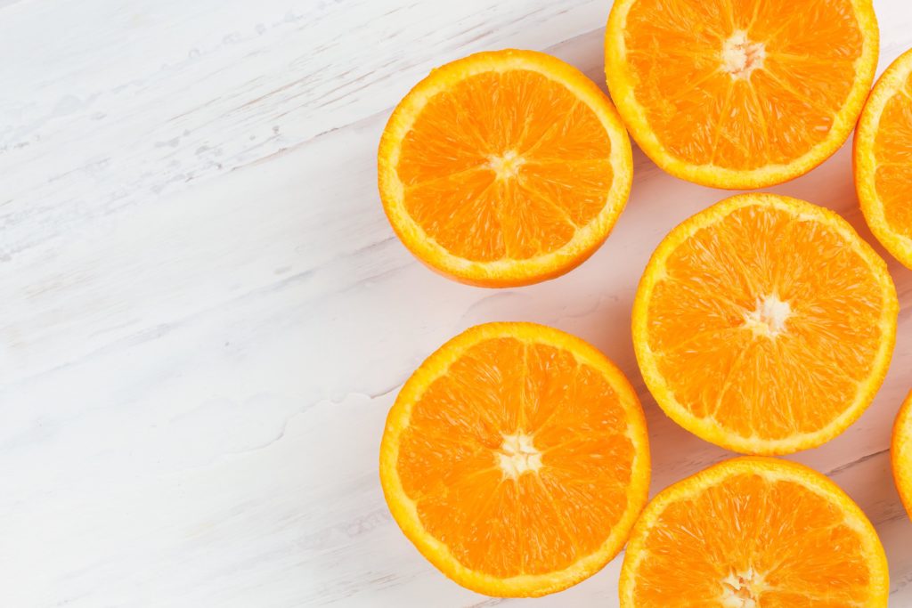 Use oranges to clean the house