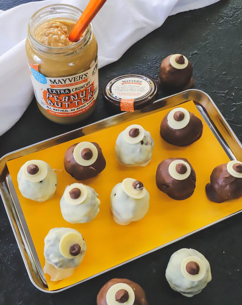 Spooky snacks for little monsters: peanut butter eyeballs