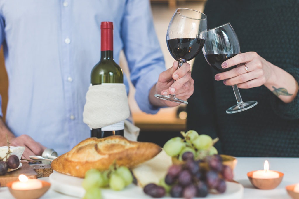 Food news: wine and cheese good for  cognitive function