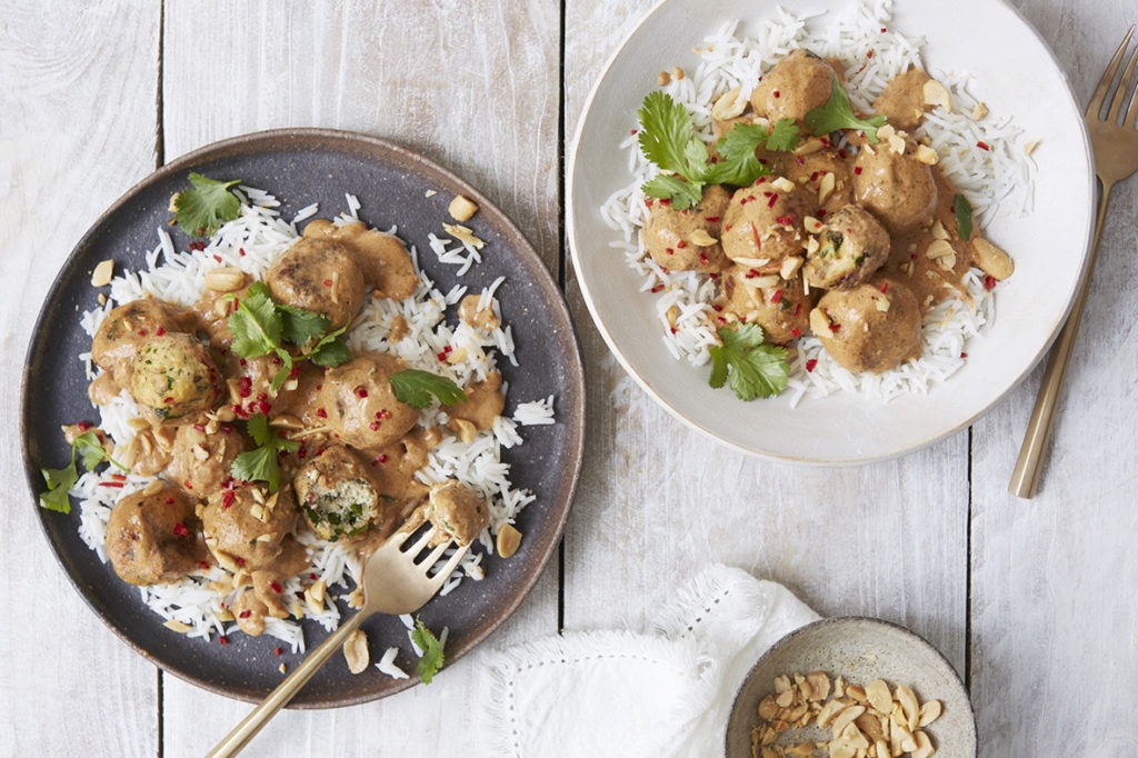 Tofu and mushroom “neatball” massaman curry