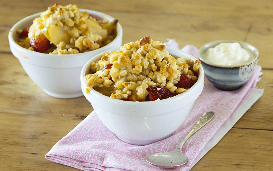 Father’s Day recipes: pear, strawberry and macadamia crumble