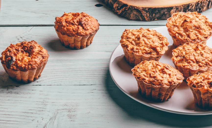 Healthy sweets: date, apple and quinoa muffins