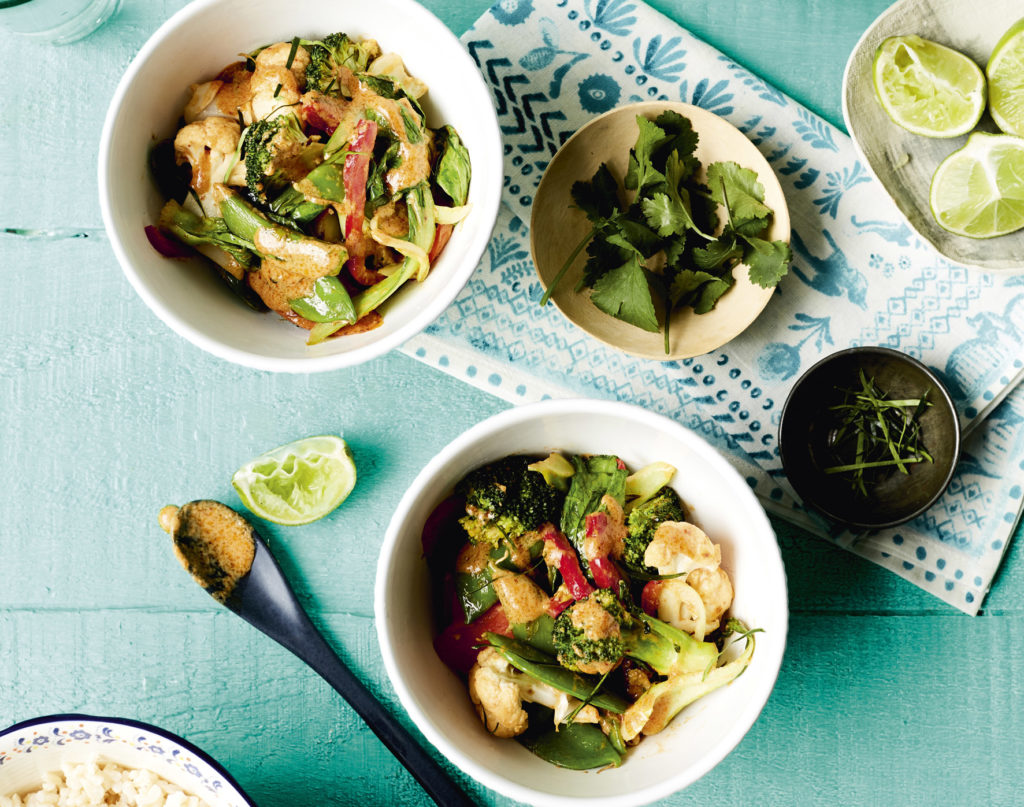 No Meat May recipes: vegie stir-fry with coconut red curry sauce